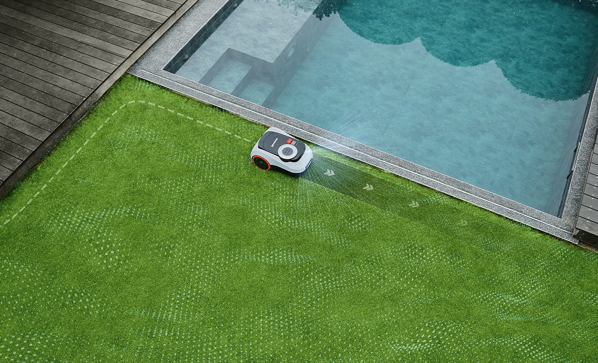 Navimow i110N robot lawn mower.